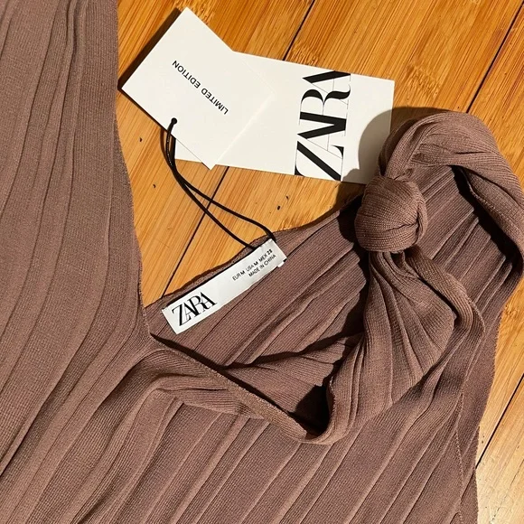 NWT Zara Limited Edition Knit Top & LE Knit Skirt Set: Top Size M Skirt Size L - Picture 4 of 13